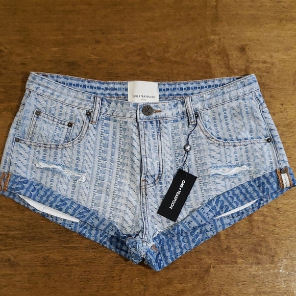 One Teaspoon Patterned Light Blue Bandits Women's Shorts 30 - Picture 1 of 7